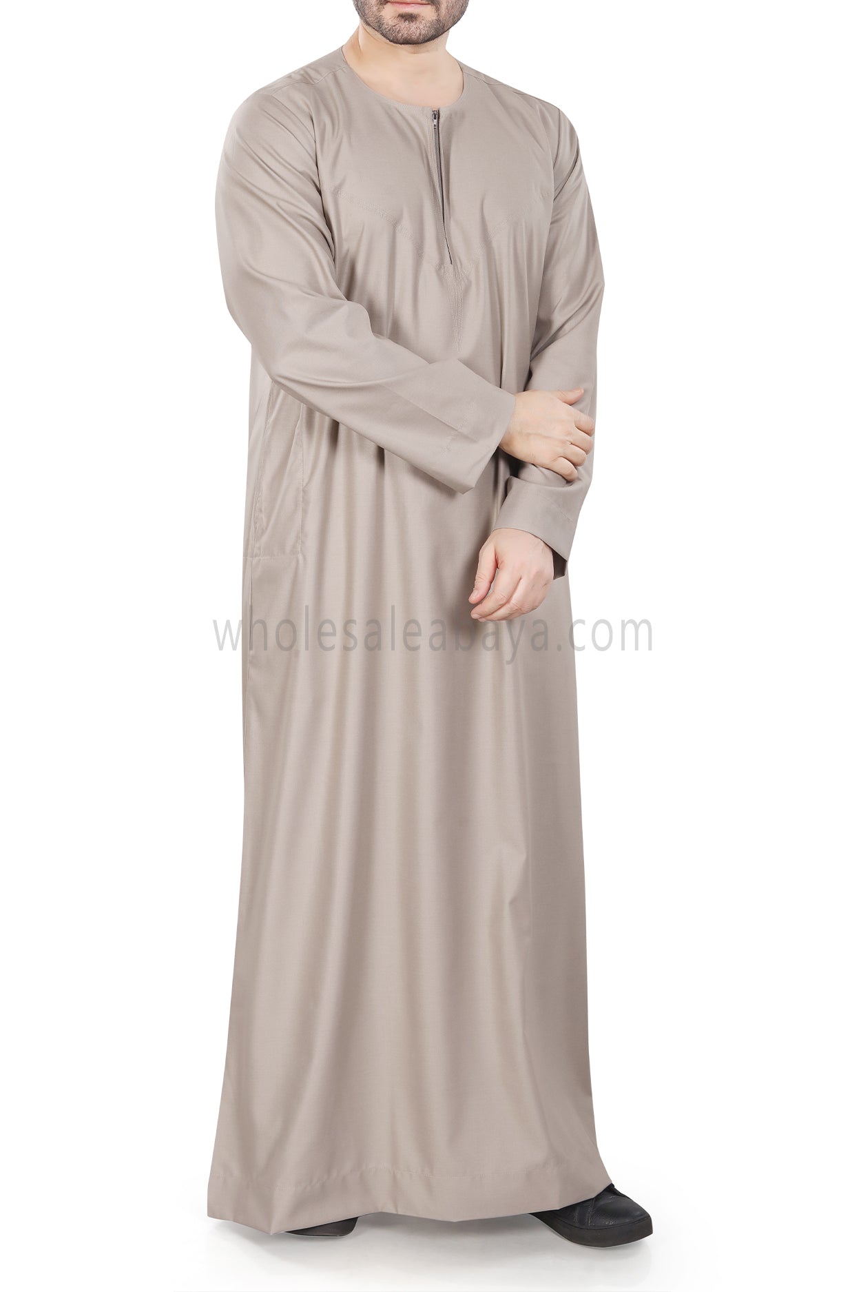 Men's Classic Plain Omani Thoube With Front Zip Beige
