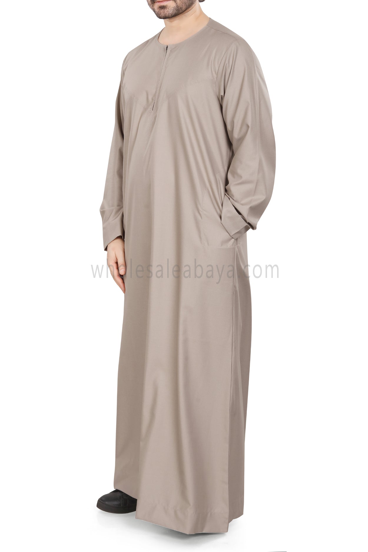 Men's Classic Plain Omani Thoube With Front Zip Beige