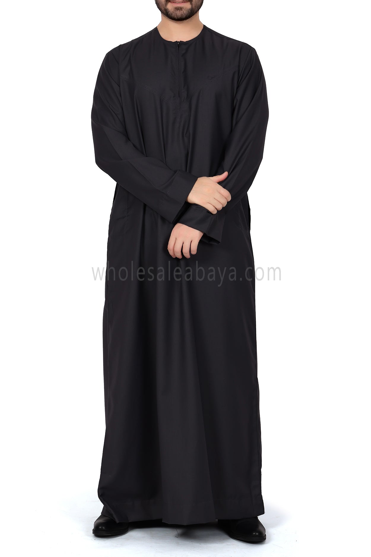 Men's Classic Plain Omani Thoube With Front Zip Black
