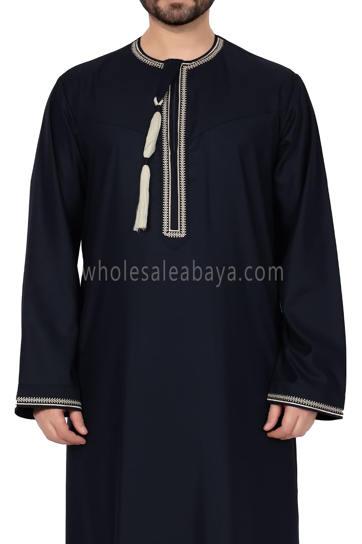 Embroidered Omani Thoube 90049