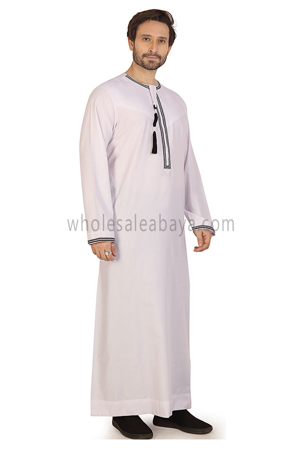 Men's Omani Thoube with Embroidery and Designer Tassel White